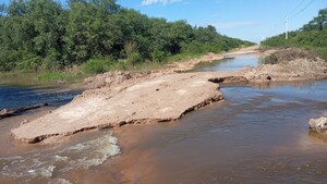 Falta de alimentos desespera a chaqueños aislados por agua: "Ya no hay nada en los almacenes"