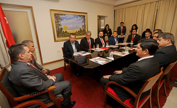 Dirigencia colorada de Villeta se reorganiza y suma 1.200 nuevos afiliados - ADN Digital