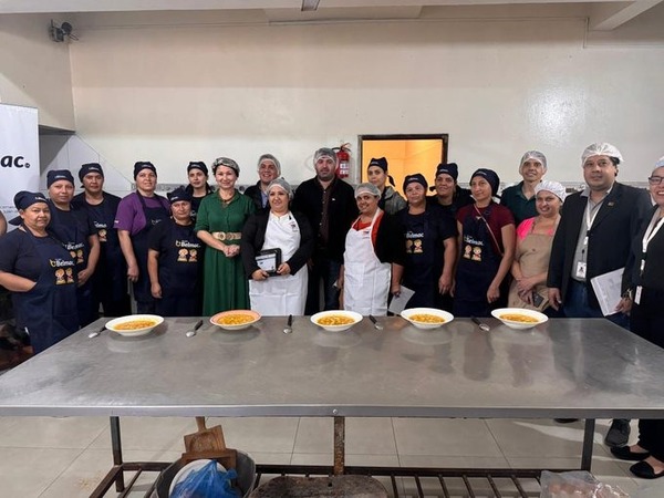 Cocineras de “Hambre Cero” en Misiones inician evaluación para certificación profesional - ADN Digital