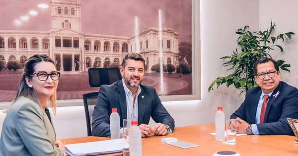 La Nación / Alliana firmó decreto que favorece a mipymes