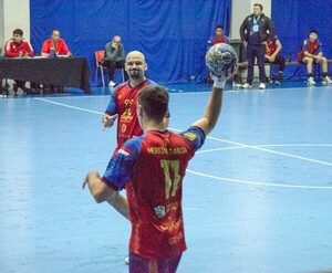 Primera victoria pilarense en la Copa Libertadores del handball masculino - La Tribuna