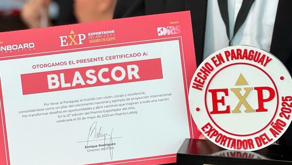 Premiación a la excelencia: Blascor Pinturas es “Exportador del Año”
