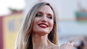 Angelina Jolie: Entre la fama y la maternidad