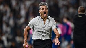 Fabián Bustos promete título del Clausura