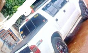 Hurtan camioneta en Minga Guazú