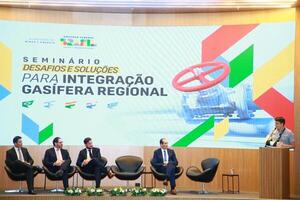 Resaltan al gasoducto bioceánico como clave para la integración energética regional en Brasilia - .::Agencia IP::.