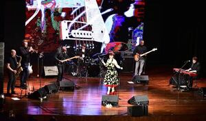 The Amy Winehouse Band hizo magia en el BCP - Sociales - ABC Color