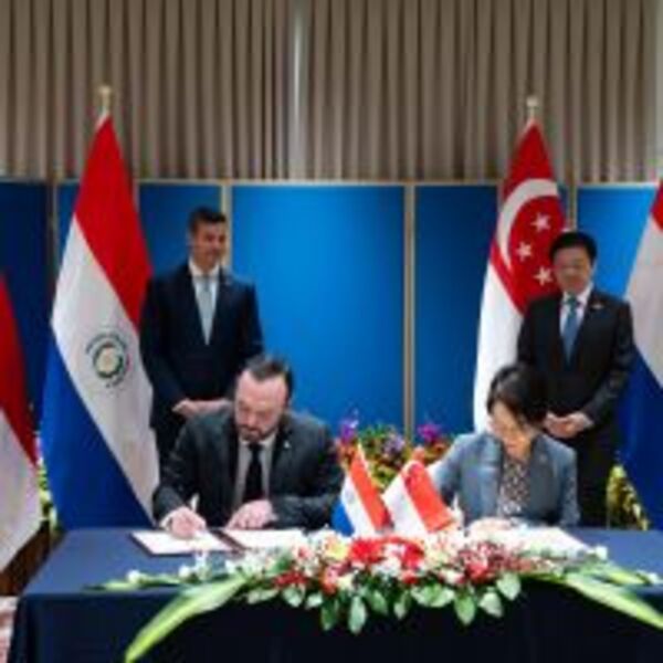 Paraguay y Singapur firman acuerdo para impulsar la cooperación en créditos de carbono :: Presidencia de la República del Paraguay