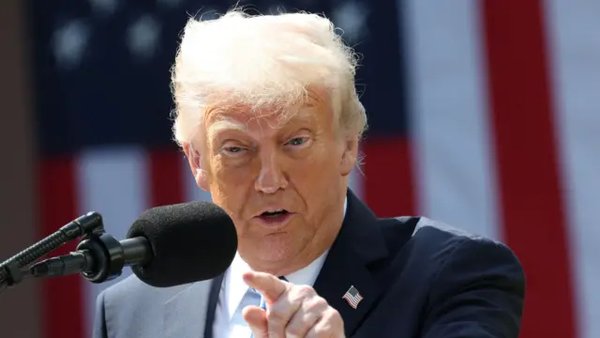 Trump prohíbe a la Universidad de Harvard inscribir a estudiantes extranjeros - Noticiero Paraguay