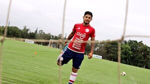 Sergio Díaz podría regresar al fútbol paraguayo