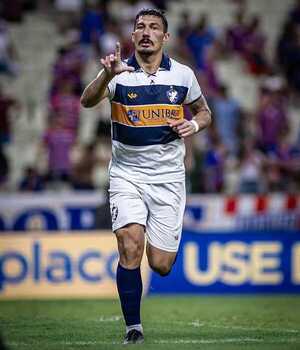 Paraguayos en el extranjero: Franco crucial en un triunfo histórico - La Tribuna