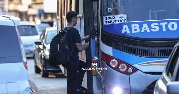 La Nación / Eliminar subsidio al transporte público obliga un estudio más complejo, advierte Chase