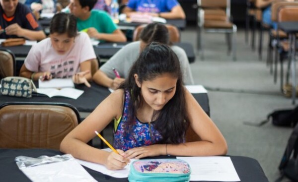 Mañana rendirán más de 2.300 postulantes a la formación docente