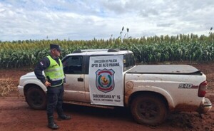 Abandonan camioneta hurtada en zona rural de Yguazú 