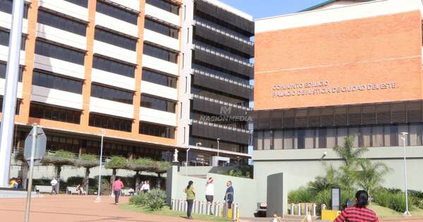 La Nación / Fiscal acusó a sexagenario por tenencia de cocaína para adicción