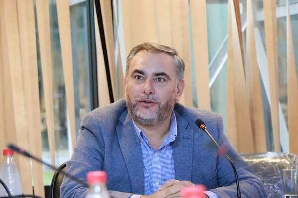 Ever Villalba insiste en fortalecer la seguridad de las máquinas de votación - Política - ABC Color