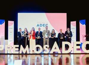 Último mes para postular a los Premios ADEC 2025 - Empresariales - ABC Color
