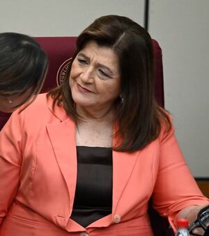 Ovelar: “Me asombro con personas que dirigen (Educación) y que no les pondría nunca” - Política - ABC Color