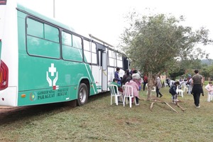 Móvil de salud de yacyretá brindó servicio en Cambyretá