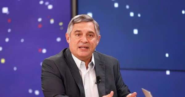 La Nación / Denuncian cuenta falsa en redes del titular del MEC