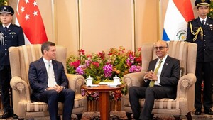 Peña se reúne con su colega de Singapur y anuncia acuerdos durante visita al país asiático