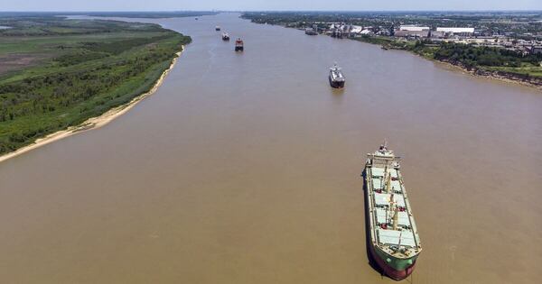 La Nación / Anuncian auditoría internacional para la licitación de la hidrovía Paraguay-Paraná