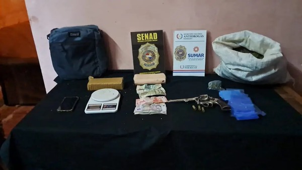 Imputan a mujer por tráfico de drogas tras hallazgo de más de 10 kilos de marihuana en Villa Hayes