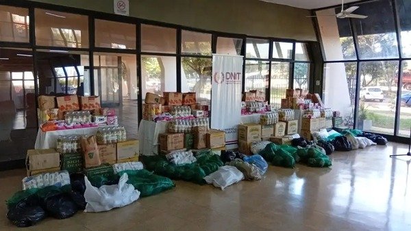 DNIT dona dos toneladas de alimentos incautados en Pedro Juan Caballero - 1000 Noticias