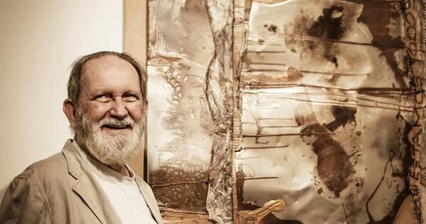 La Nación / Visita guiada a muestra de Ángel Yegros en Espacio K