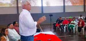 Arnoldo Wiens cuestiona al Gobierno sobre proyecto de ley que otorga pensión a personas con discapacidad  - Política - ABC Color