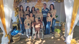 Doña Aparicia cumplió 100 años y fue homenajeada en Belén
