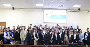 La Nación / Potencian capacidades en el ámbito público