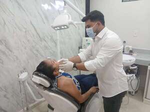Historias de vida: con trabajo y sacrificio, joven odontólogo logra instalar consultorio en Fuerte Olimpo - Noticias del Chaco - ABC Color