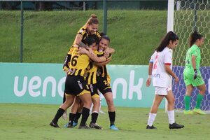 Ajustado triunfo de Guarani sobre Nacional/Humaitá - 1000 Noticias