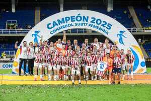 La Albirroja Femenina Sub 17 se coronó campeona del Sudamericano - trece