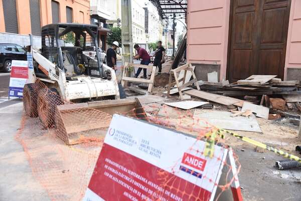 ANDE: obras de cableado subterráneo alcanzan 48% y cambian estrategia - Economía - ABC Color