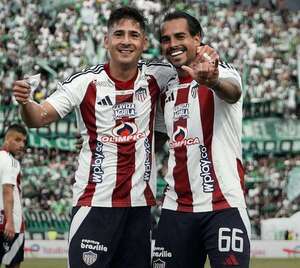 Paiva y Báez anotan en la victoria del Junior en Colombia - Fútbol - ABC Color