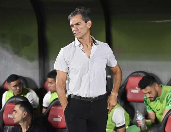 Fabián Bustos: “no hemos tenido nunca tiempo como para poder trabajar” - Fútbol - ABC Color