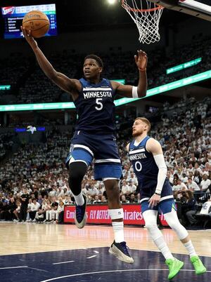 Los Wolves anulan a los Thunder y reabren la serie  - Polideportivo - ABC Color