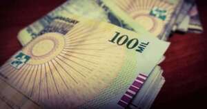 La Nación / Economista advierte sobre pérdida de poder adquisitivo