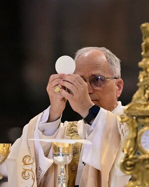 Papa León XIV: “les ofrezco todo lo poco que tengo y que soy” En la Santa Misa de la toma de posesión de la Basílica de San Juan de Letrán como Obispo de Roma, el Papa León XIV, agradeció el trabajo realizado en la diócesis de Roma y por convertirla en un