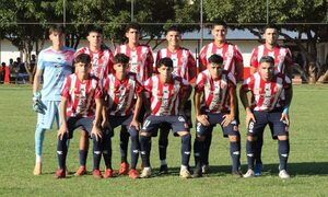 3 Corrales vapulea a Acaraymi