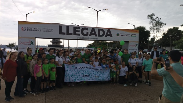Cambyretá corrió por la niñez: masiva concurrencia en correcaminata contra el abuso infantil