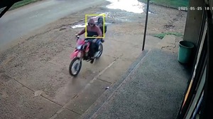 Asalto y persecución en Hernandarias deja un motoasaltante muerto - trece