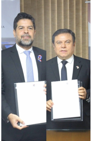 Aso de Fiscales apuesta a la capacitación de sus integrantes y firma convenio con el CM La Asociación de Agentes Fiscales del Paraguay (AAFP) y el Consejo de la Magistratura - Escuela Judicial (CM-EJ), firmaron un Convenio Marco de Cooperación Interinsti