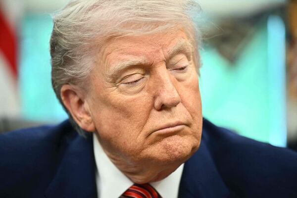 Trump aplaza hasta julio aranceles a la Unión Europea - Mundo - ABC Color