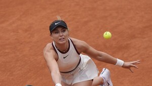 Paula Badosa, una pelea épica para derrotar a Naomi Osaka