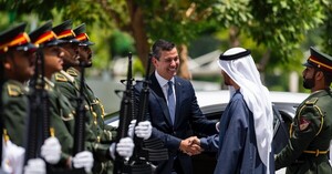 Peña se reunió con una empresa emiratí de IA en la mira de EEUU por su vínculo con Huawei