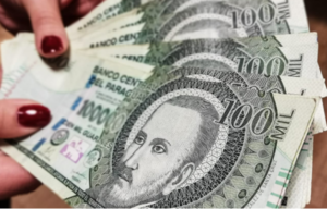 Costo de vida sube más que los salarios en la última década, según estudio