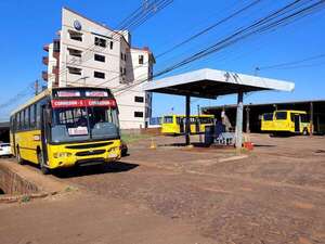 Encarnación: ciudadanos organizados denuncian crisis del transporte público - Nacionales - ABC Color
